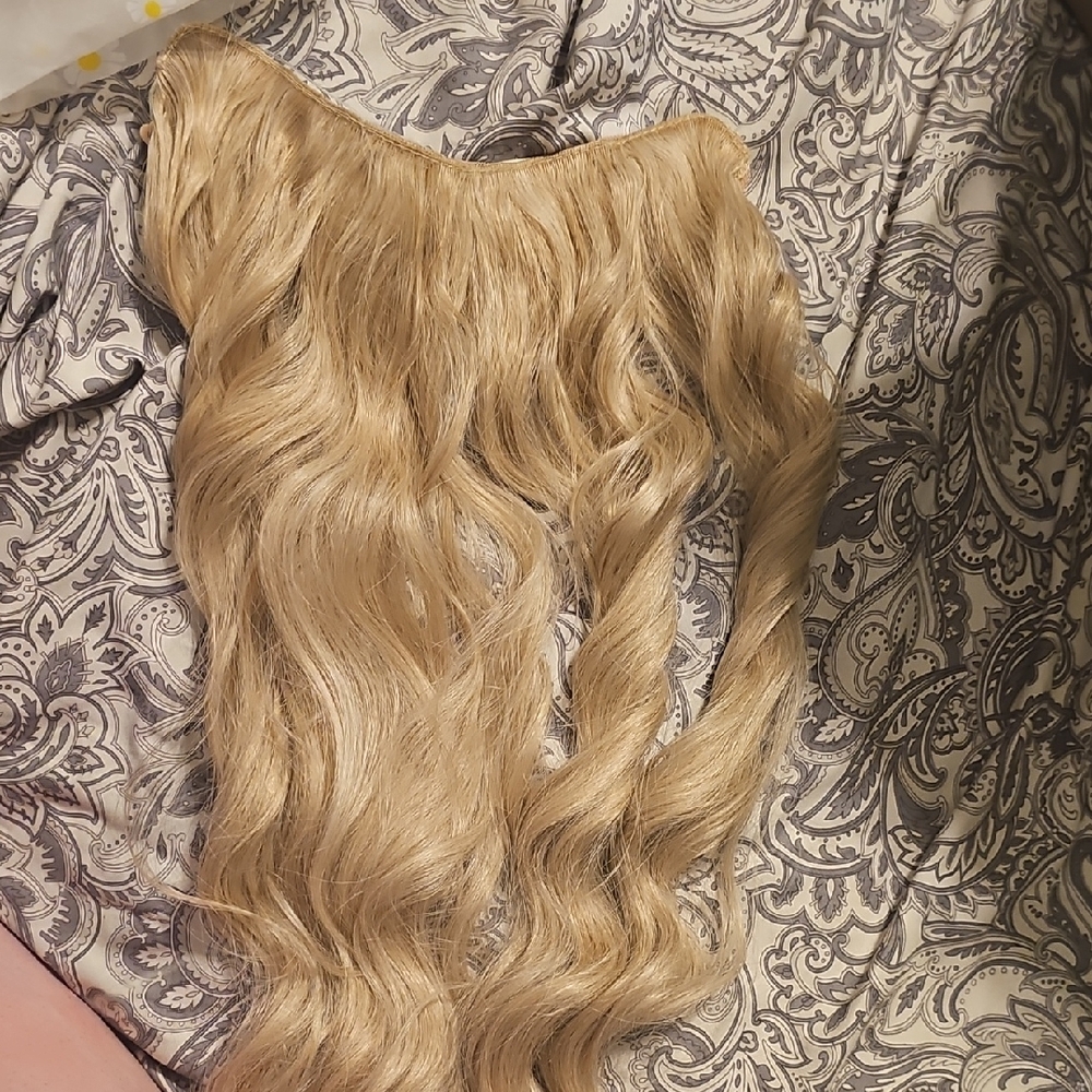 Blonde Wavy Hair Extension